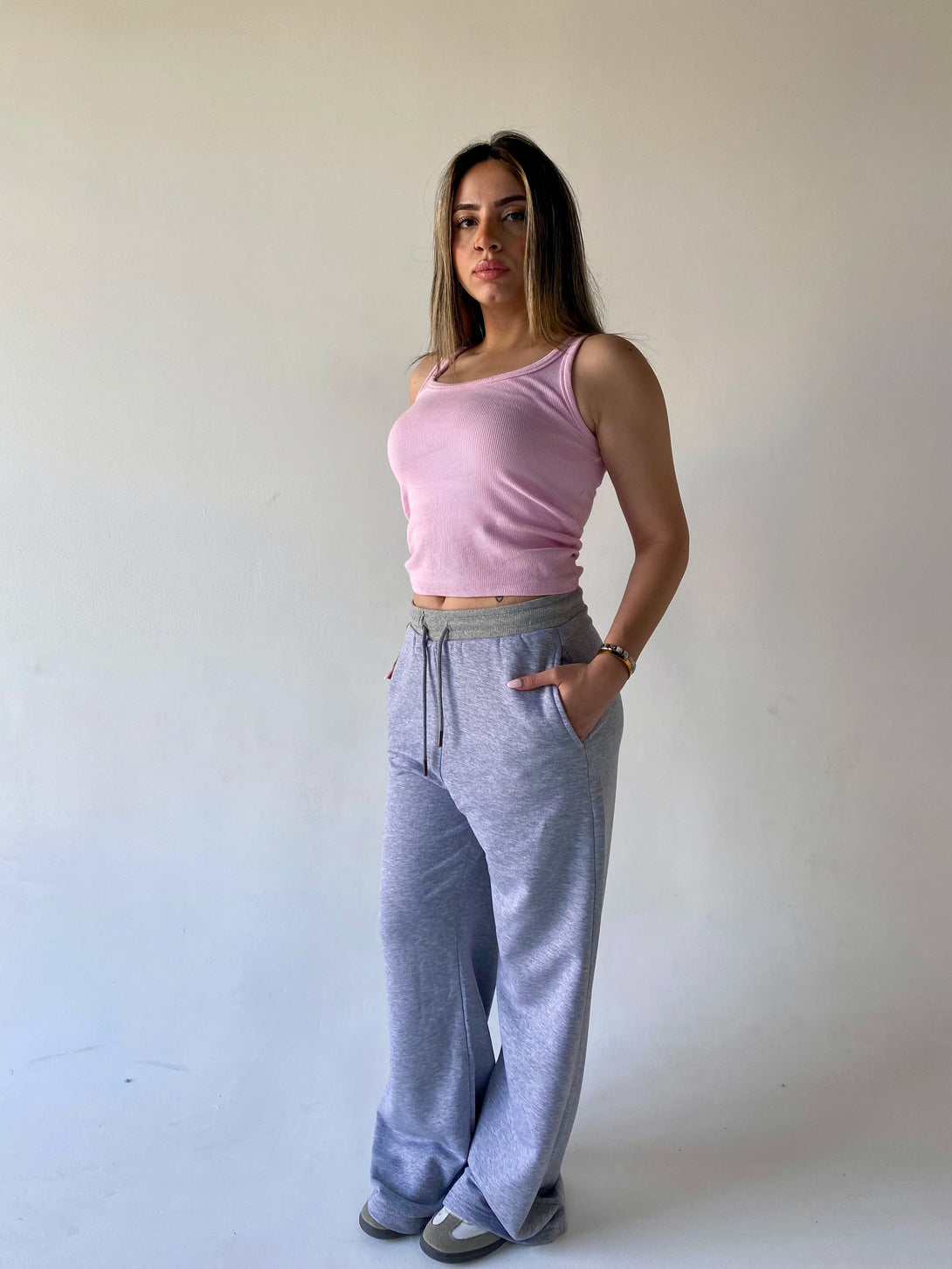 Velvy Wide Pants